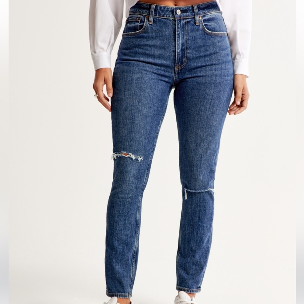 Abercrombie and Fitch New Curve Love High Rise Skinny Jean